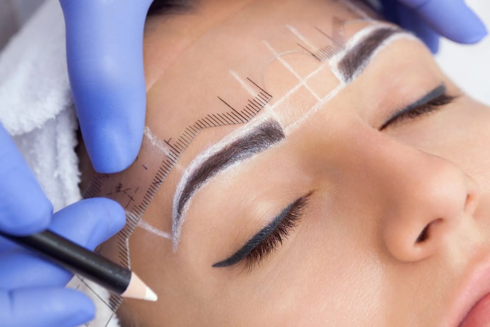 Eyebrow transplantation